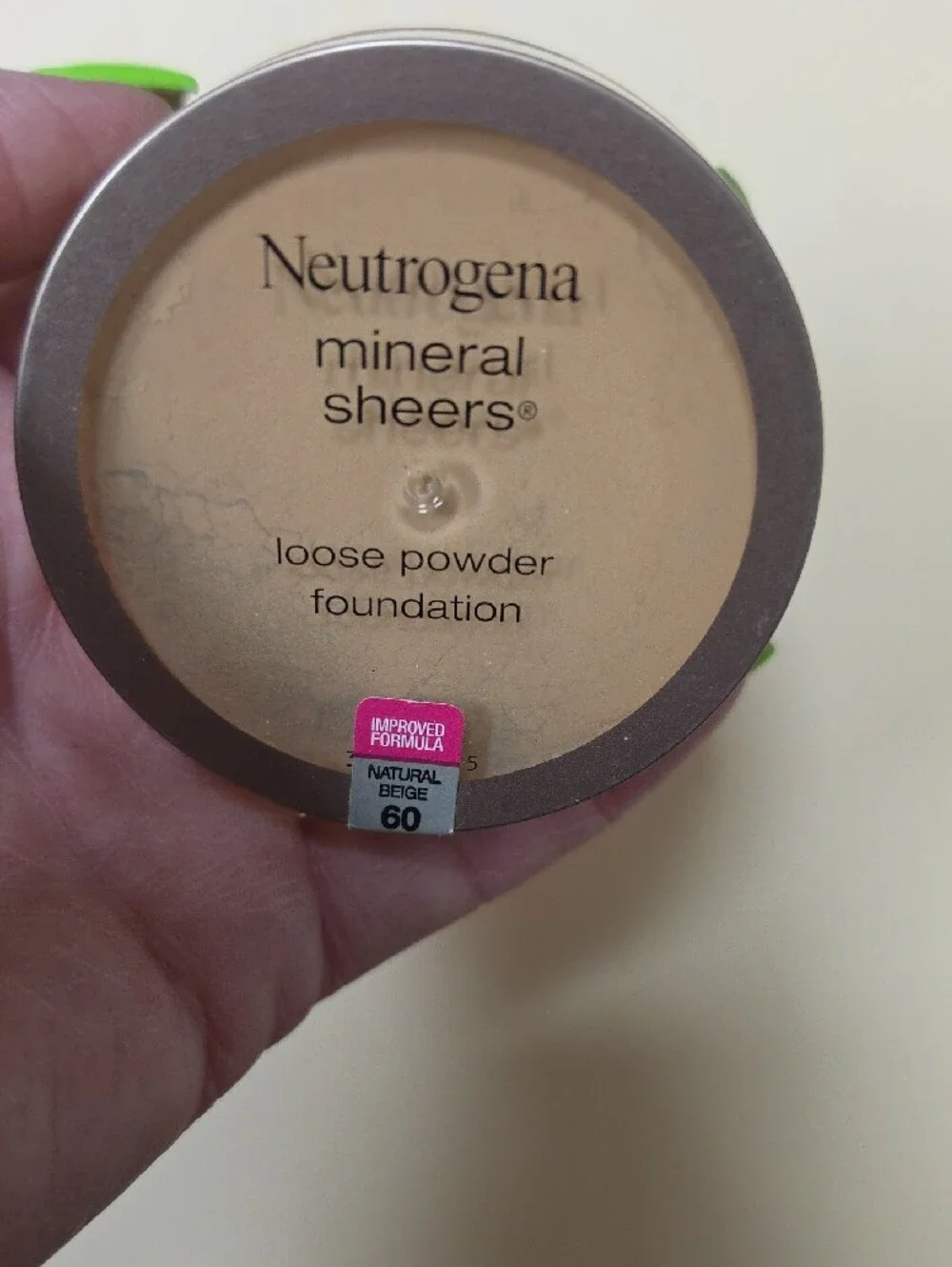Neutrogena Mineral Sheers Loose Powder Foundation - Natural Beige